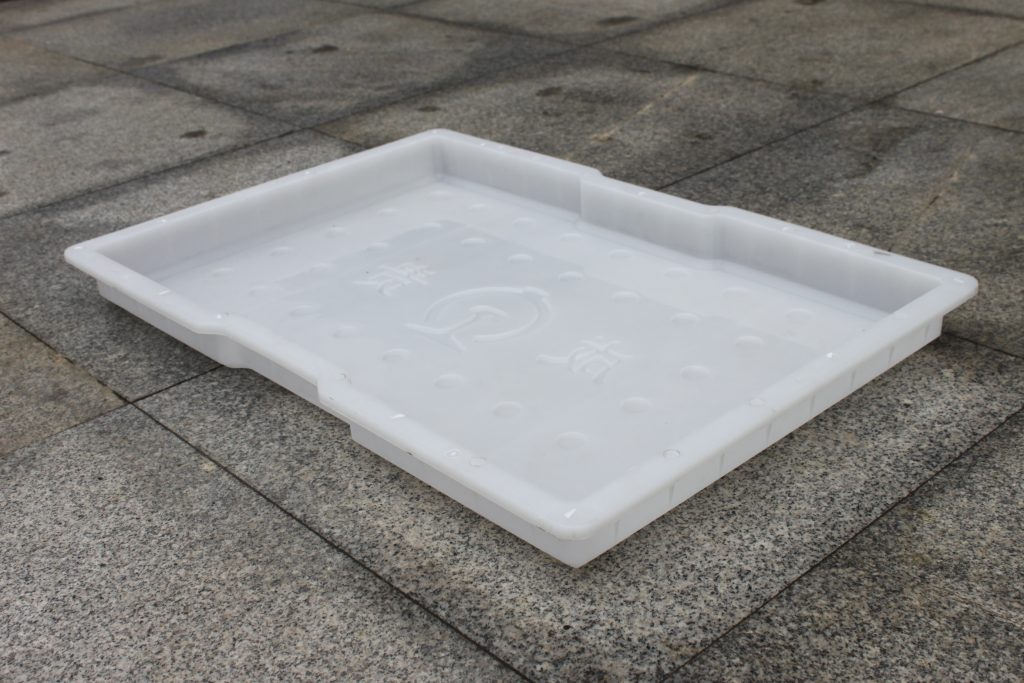 提高水泥襯砌蓋板塑料模具質量的緣由？